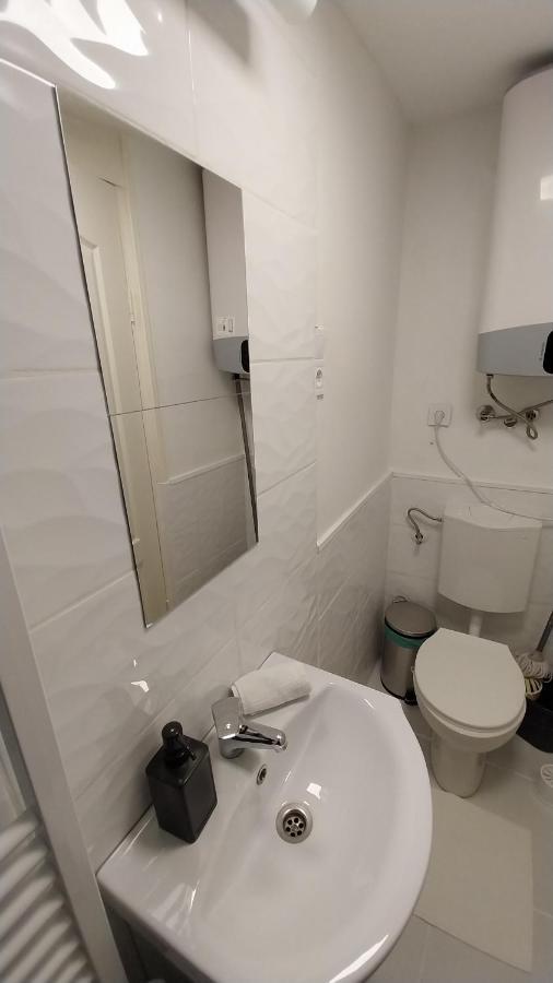 Hi-Bp Garden City Batsanyi Tiny House Near The City Train With Free Parking Βουδαπέστη Εξωτερικό φωτογραφία
